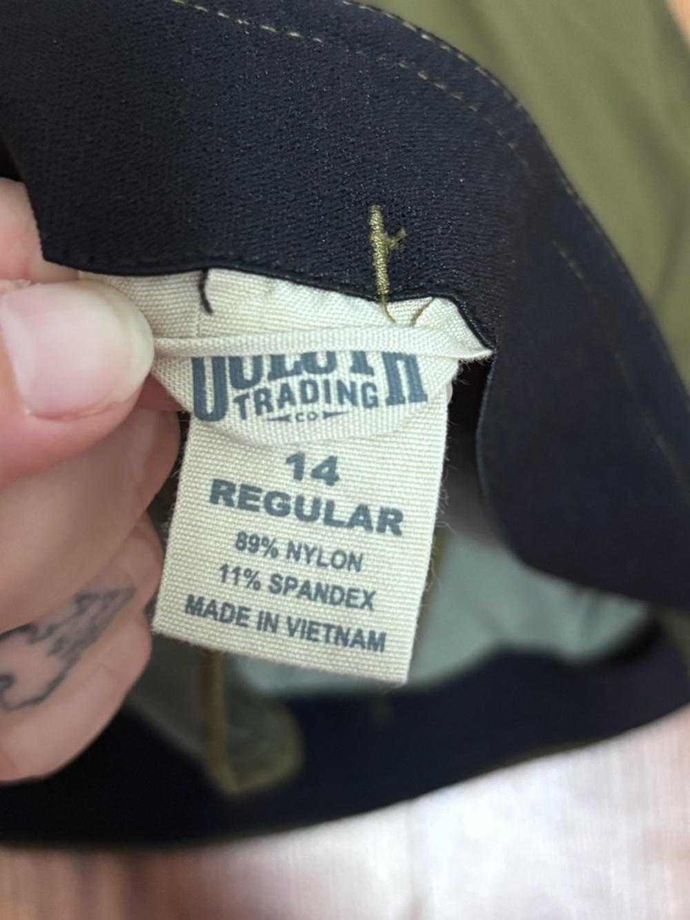 Duluth Trading co Women's Flexcellent Skinny Leg Ankle Pants - Picture 3 of 5